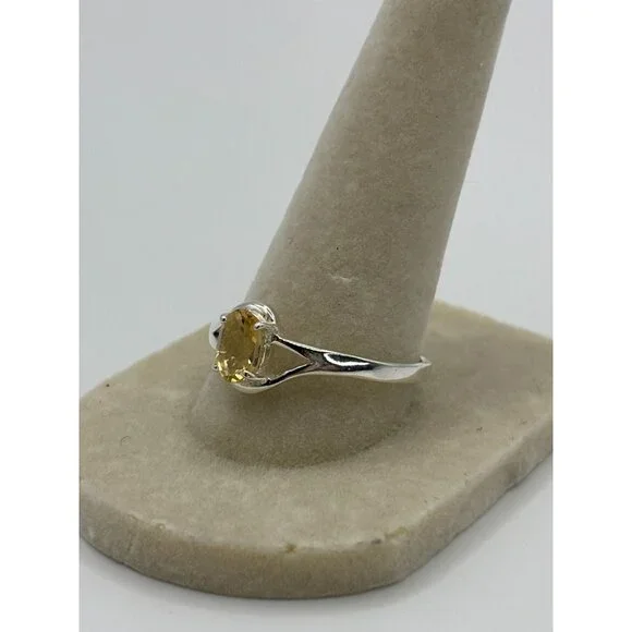 Yellow Citrine Sterling Silver Ring Size 10 Oval Gemstone - Picture 4 of 5
